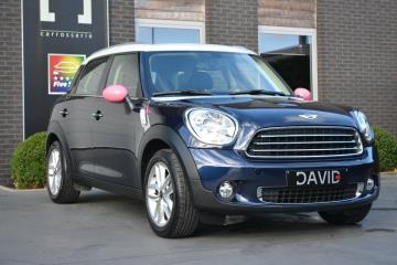 Mini Cooper Countryman 1.6i - 09/2013 met  slechts 32.738Km's / GPS/SCHUIFDAK/XENON *Like New*